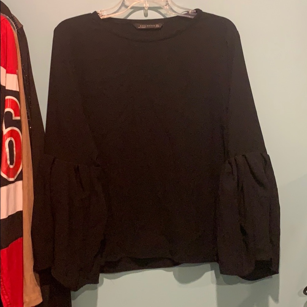 Zara Flare Arm Top